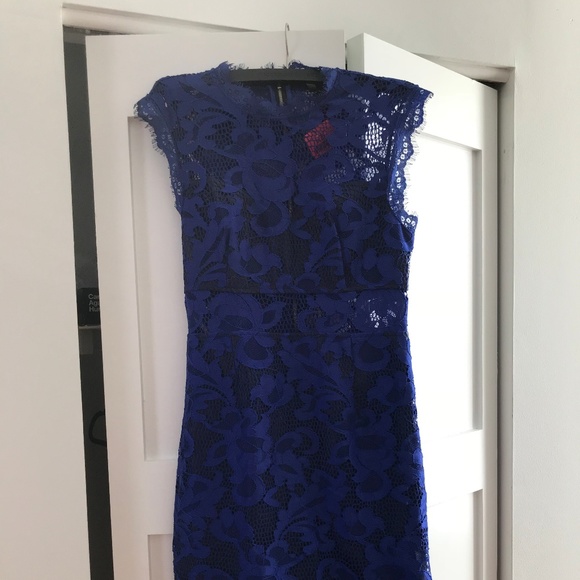 Forever 21 Lace Cutout Dress Size Medium - Picture 3 of 6